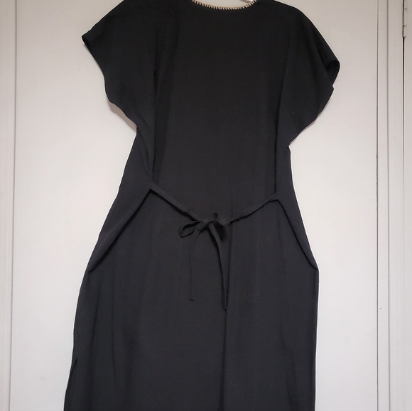 Mexican Elegant Black and Gold Embroidered Midi Dress - Picture 13 of 15